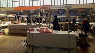 Колгоспний ринок у Кропивницькому перевірили на дотримання правил карантину