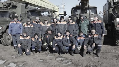 "Ми працюємо на своєму фронті" – енергетики Житомирщини про відновлення ліній електропередач на Херсонщині "Ми працюємо на своєму фронті" – енергетики Житомирщини про відновлення ліній електропередач на Херсонщині