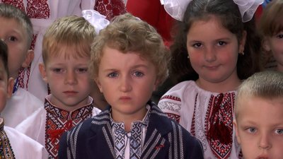 Перший дзвоник в Івано-Франківську. Репортаж з ліцею № 21