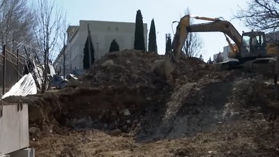 У Севастополі на частині шкільного подвірʼя окупанти хочуть звести багатоповерхівку