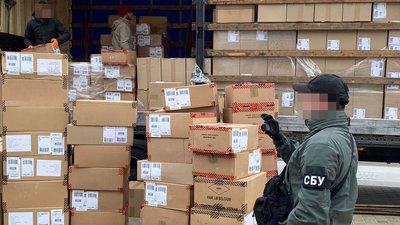 На "Ягодині" затримали партію одягу, який везли під виглядом гуманітарної допомоги – СБУ