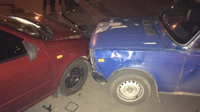 Потрійне ДТП у Дружківці: травмувалась 20-річна дівчина. ФОТО Потрійне ДТП у Дружківці: травмувалась 20-річна дівчина. ФОТО