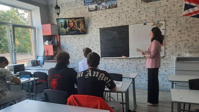 "Ми були впевнені, що їдемо на тиждень-два": історія вчительки-переселенки з Донеччини, яка переїхала до Кропивницького "Ми були впевнені, що їдемо на тиждень-два": історія вчительки-переселенки з Донеччини, яка переїхала до Кропивницького
