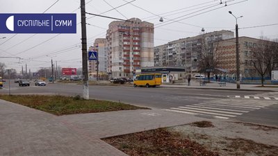 У сумський громадський транспорт почали брати стоячих пасажирів У сумський громадський транспорт почали брати стоячих пасажирів