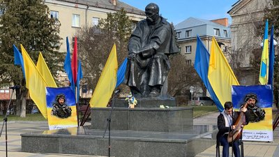 Виконання пісні на слова Тараса Шевченка Виконання пісні на слова Тараса Шевченка