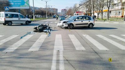 В аварії на Прикарпатті травмувався нетверезий мотоцикліст