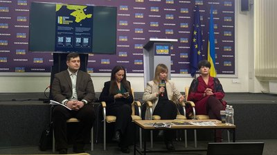 Ініціатива з підтримки бранців Кремля "Листи до вільного Криму" Ініціатива з підтримки бранців Кремля "Листи до вільного Криму"