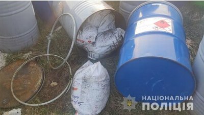 Житель Житомирщини, забруднюючи землі хімікатами, завдав шкоди довкіллю на понад мільйон гривень Житель Житомирщини, забруднюючи землі хімікатами, завдав шкоди довкіллю на понад мільйон гривень