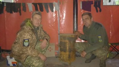 У громаді Чернівецької області роблять буржуйки для військових: потрібні матеріали У громаді Чернівецької області роблять буржуйки для військових: потрібні матеріали