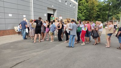 У Полтавській громаді видали більше 40 тисяч продуктових наборів: що у них