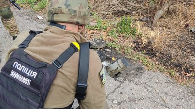 У Високопіллі на Херсонщині поліція зафіксувала численні факти злочинів військових РФ У Високопіллі на Херсонщині поліція зафіксувала численні факти злочинів військових РФ