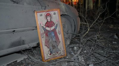 Харків зазнав масованого обстрілу: троє людей загинули, потерпілих шукають під завалами