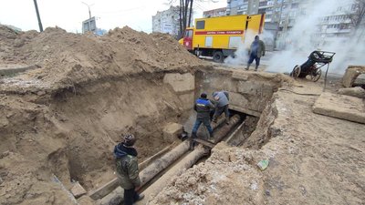 У Луцьку через порив без тепла будуть 88 будинків, п'ять дитсадків і три школи – Луцьктепло
