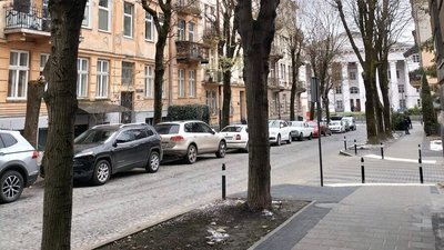 Вул. Чернігівська