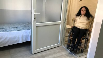 У Сторожинецькій лікарні відкрили палату для людей з інвалідністю