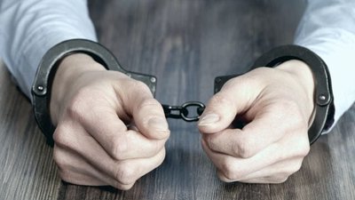 Побилися до смерті: на Херсонщині чоловік так "з’ясував" стосунки з односельцем, що той помер