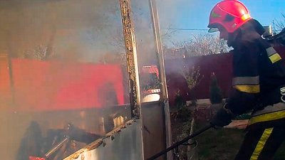 У Славуті 22 квітня горіла господарча споруда. У Славуті 22 квітня горіла господарча споруда.