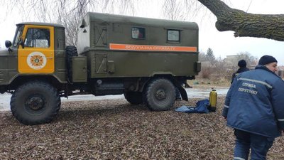 На Харківщині чоловік провалився під кригу у новорічну ніч На Харківщині чоловік провалився під кригу у новорічну ніч