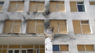 "Слава Богу, що водичку привозять". Як нині живе прифронтовий Степногірськ на Запоріжжі "Слава Богу, що водичку привозять". Як нині живе прифронтовий Степногірськ на Запоріжжі