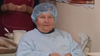 Вареники, консерви та цигарки-самокрутки: у Тернополі волонтери "Бункер С" щодня допомагають бійцям Вареники, консерви та цигарки-самокрутки: у Тернополі волонтери "Бункер С" щодня допомагають бійцям