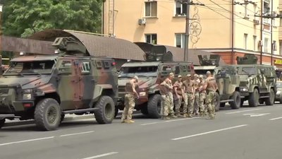 Жителів Маріуполя просять не виходити з дому