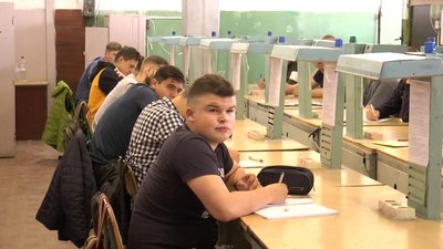 Історії прикарпатців, яким довелося змінити професії, аби знайти роботу