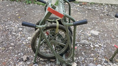 Евакуаційні візки для військових легко складаються Евакуаційні візки для військових легко складаються