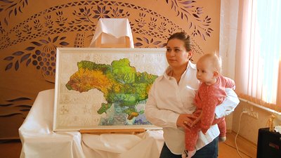Проєкт «Art Map Ukraine» у Житомирі – вишита мапа України від майстринь з усієї країни