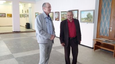 На Житомирщині у Кмитівському музеї відкрили виставку живопису "Життя в мистецтві"