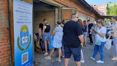 Як в Івано-Франківську працює волонтерський хаб від "Молодої Просвіти Прикарпаття" Як в Івано-Франківську працює волонтерський хаб від "Молодої Просвіти Прикарпаття"