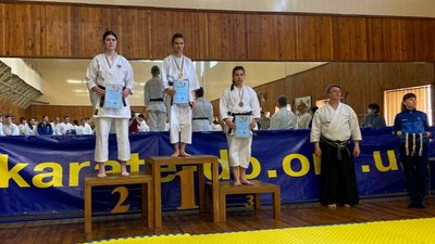 Каратисти Житомирщини вибороли комплект нагород на Чемпіонаті України з традиційного карате Каратисти Житомирщини вибороли комплект нагород на Чемпіонаті України з традиційного карате