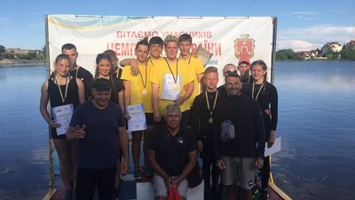 Херсонські веслувальники вибороли перше командне місце на чемпіонаті України Херсонські веслувальники вибороли перше командне місце на чемпіонаті України