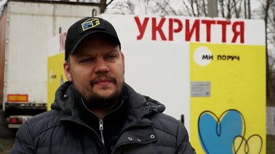 На зупинках громадського транспорту у Чернігові встановили модульні укриття На зупинках громадського транспорту у Чернігові встановили модульні укриття