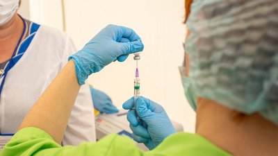 Понад 343 тис. мешканців Дніпропетровщини зробили щеплення від коронавірусу