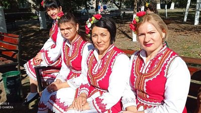 В Одеській області проходить міжнародний фестиваль болгарського танцю В Одеській області проходить міжнародний фестиваль болгарського танцю