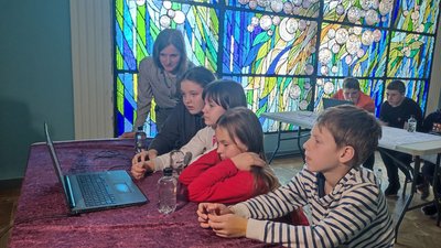 Для дітей у Луцьку безплатно працює школа молодого математика та юного IT-фахівця