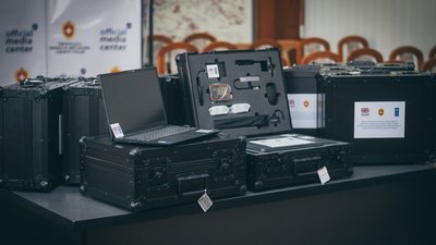 Ще 8 громад Рівненщини отримали мобільний кейс для роботи ЦНАПів поза офісом Ще 8 громад Рівненщини отримали мобільний кейс для роботи ЦНАПів поза офісом