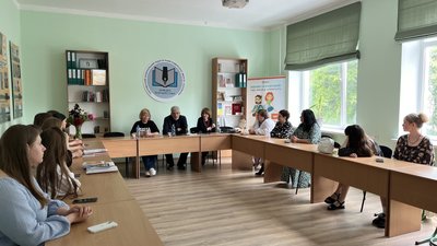 Проблеми регіональних медіа обговорили у Полтаві