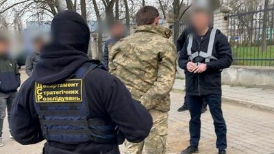 На Одещині затримали військового, який обіцяв призовнику "вирішити питання" за $6500 – поліція