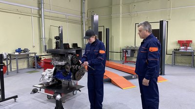 Серед студентів профтехучилищ Полтавщини побільшало дівчат: чому обирають робітничі професії Серед студентів профтехучилищ Полтавщини побільшало дівчат: чому обирають робітничі професії
