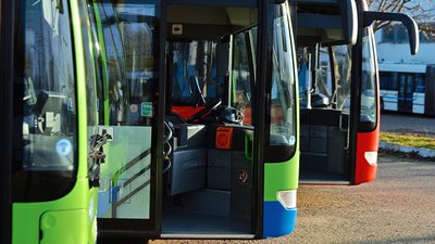 У Чернівцях на закупівлю автобусів витратять понад 50 млн грн. Скільки транспорту потрібно тролейбусному