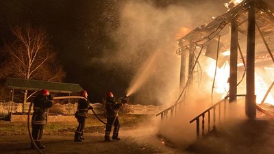 У селі Бірки на Кіровоградщині згоріла церква ПЦУ У селі Бірки на Кіровоградщині згоріла церква ПЦУ