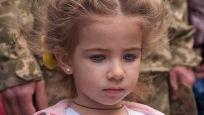 Пам’яті героїв: біля Алеї Слави у Кропивницькому вшанували загиблих воїнів на Сході України Пам’яті героїв: біля Алеї Слави у Кропивницькому вшанували загиблих воїнів на Сході України
