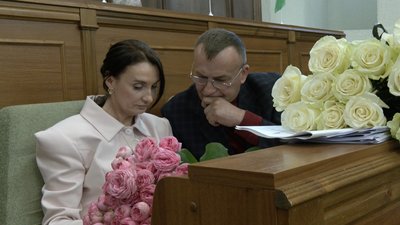 Підвищення зарплати голові Волинської обласної ради та двом його заступникам не підтримали депутати під час сесії Підвищення зарплати голові Волинської обласної ради та двом його заступникам не підтримали депутати під час сесії