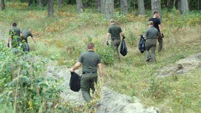 Прибрали в лісі та рекреаційних зонах: волиняни долучилися до всесвітньої акції