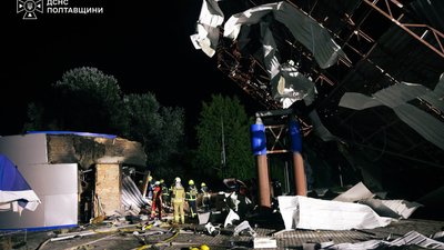 Росія атакувала чотири АЗС і пожежну частину на Полтавщині: що відомо про наслідки