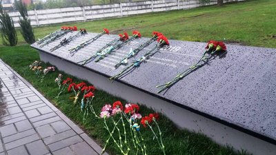 У Кривому Розі відкрили меморіальний комплекс в пам'ять про загиблих військових