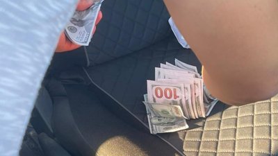 Закарпатця підозрюють в одержанні грошей за підробку документів та переправленні за кордон іноземців
