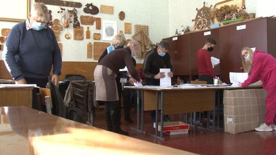 Підготовка до виборів: на Черкащину завезли бюлетені