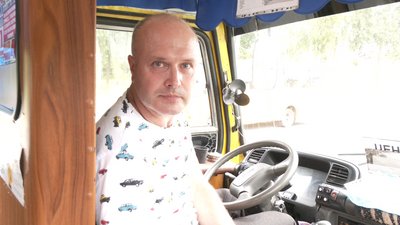 Знімають брудні штори та записують недоліки: як у Рівному перевіряють маршрутки